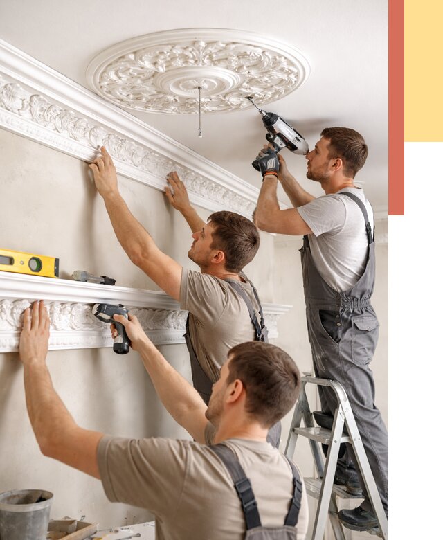 Монтаж лепнины на потолок в Сердобске от 3236 руб. быстро и недорого | ОТДЕЛОЧНИК-Срд